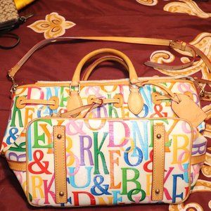 DOONEY & BOURKE purse with wristlet